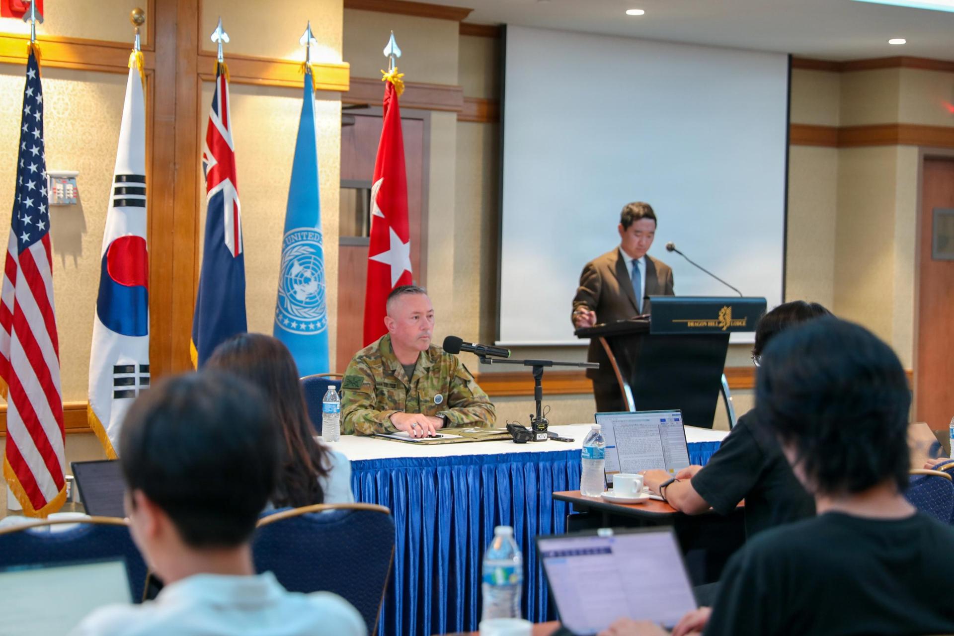 Image default