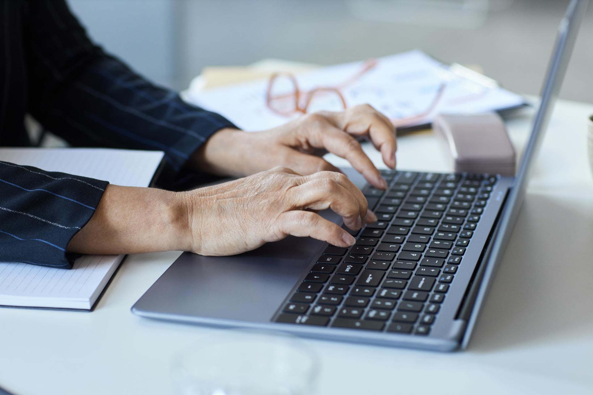 Image default